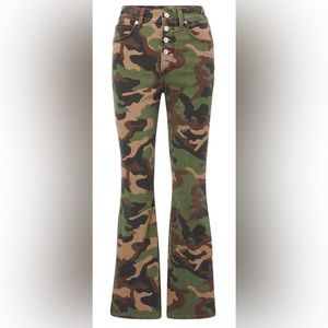 VERONICA BEARD CARLY KICK-FLARE JEAN | CAMO, 24